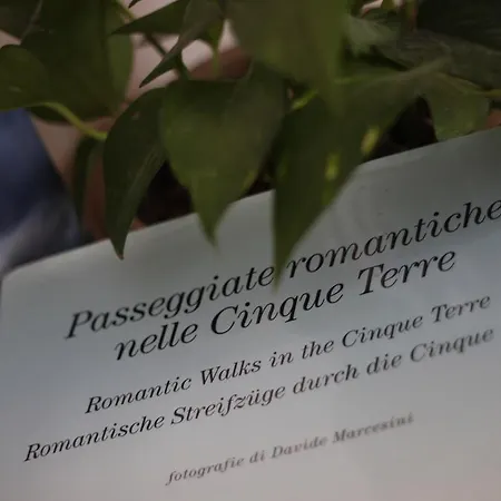 Cernaia 42 Panzió La Spezia