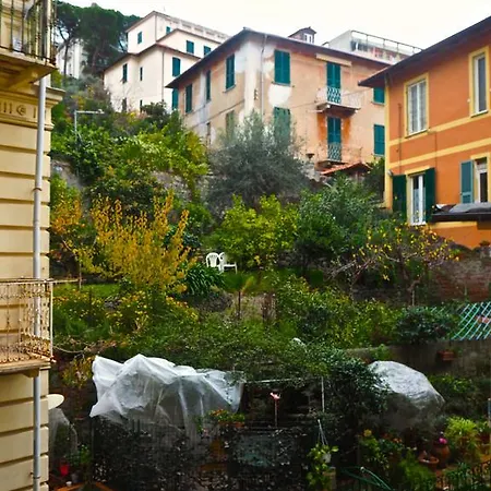 Cernaia 42 2* La Spezia