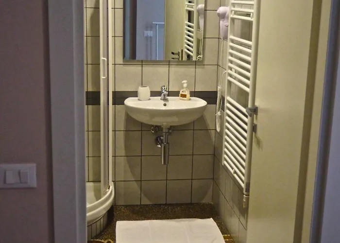 Cernaia 42 Bed & Breakfast 4*