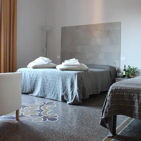 ベッド・アンド・ブレックファスト Cernaia 42 ラ・スペツィア