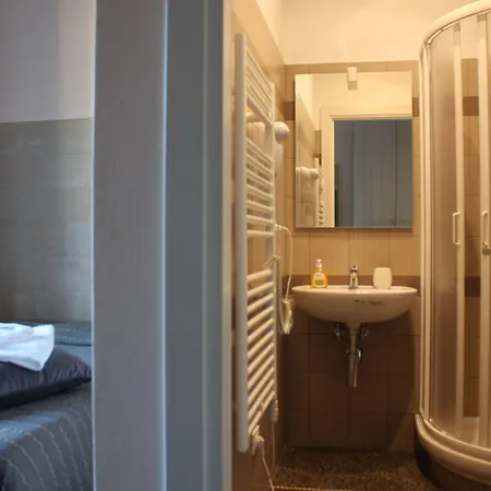 Cernaia 42 Frühstückspension 4*